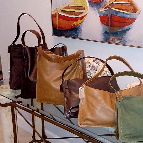 ONLY 1 LEFT RARE Vintage Coach WEST END HOBO BAGS in my Closet Visit @lorac2015